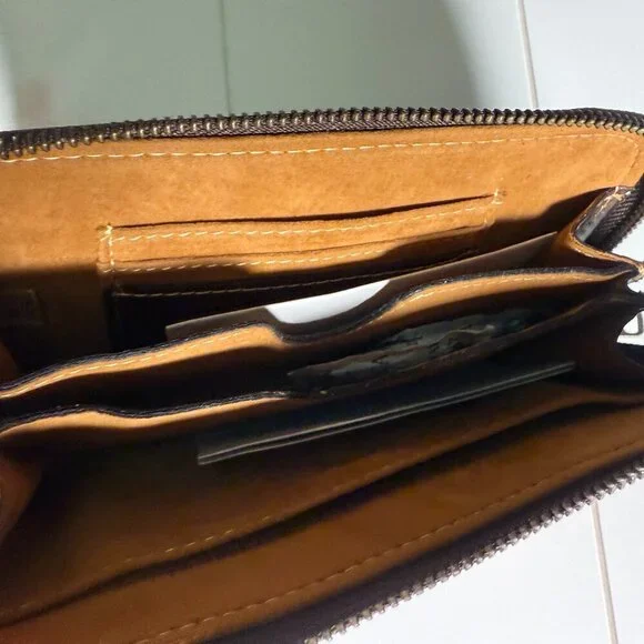 NWOT Patricia Nash Wallet/Clutch with Handle Multicolor - Picture 4 of 5